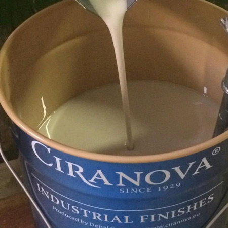Ciranova Titan 8229 Silk  2,5L Wosk Twardy olejny